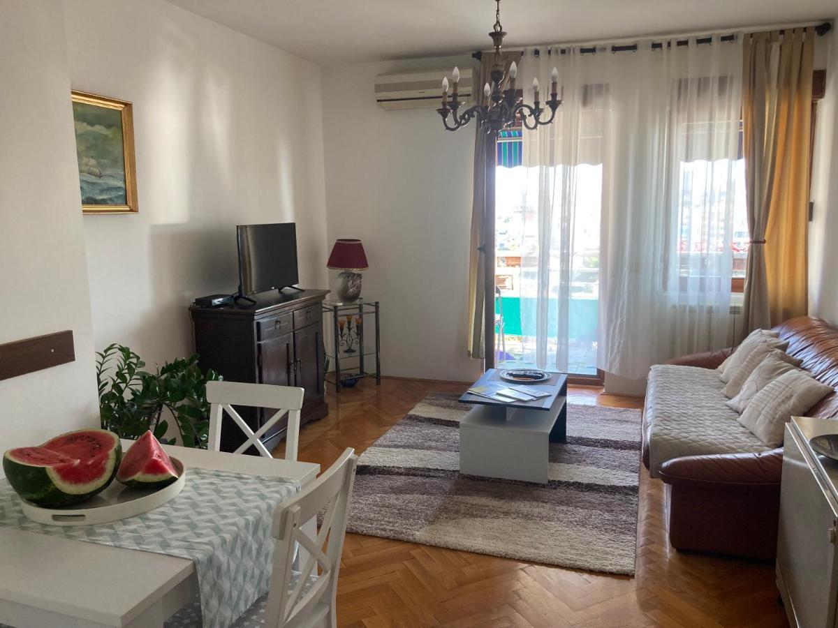 Апартаменты Rajana , Beograd - Hram Svetog Save Экстерьер фото