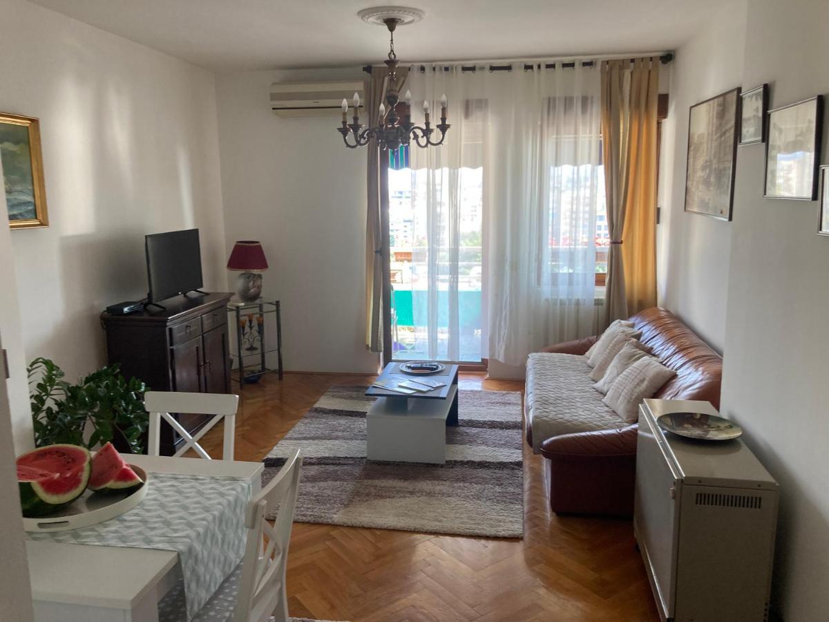 Апартаменты Rajana , Beograd - Hram Svetog Save Экстерьер фото
