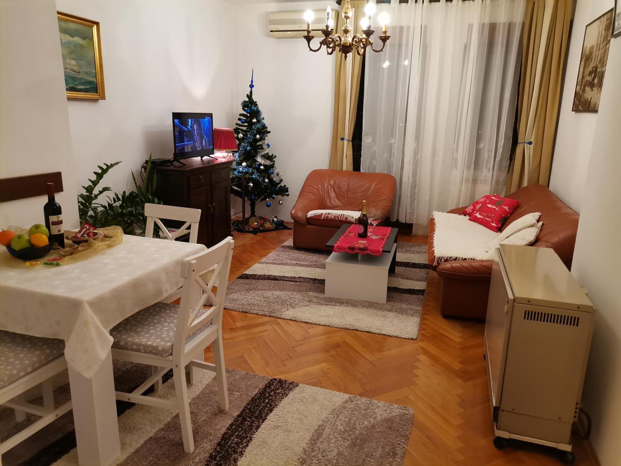 Апартаменты Rajana , Beograd - Hram Svetog Save Экстерьер фото