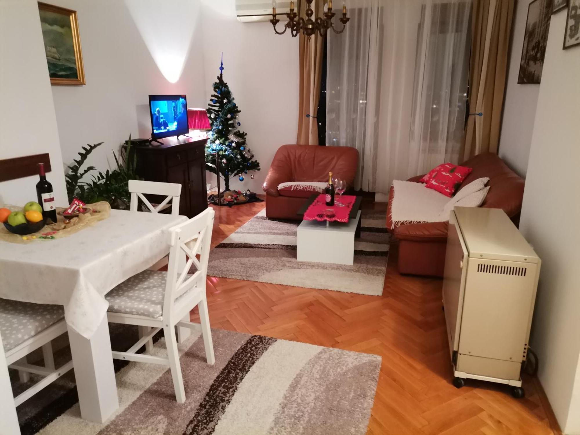 Апартаменты Rajana , Beograd - Hram Svetog Save Экстерьер фото
